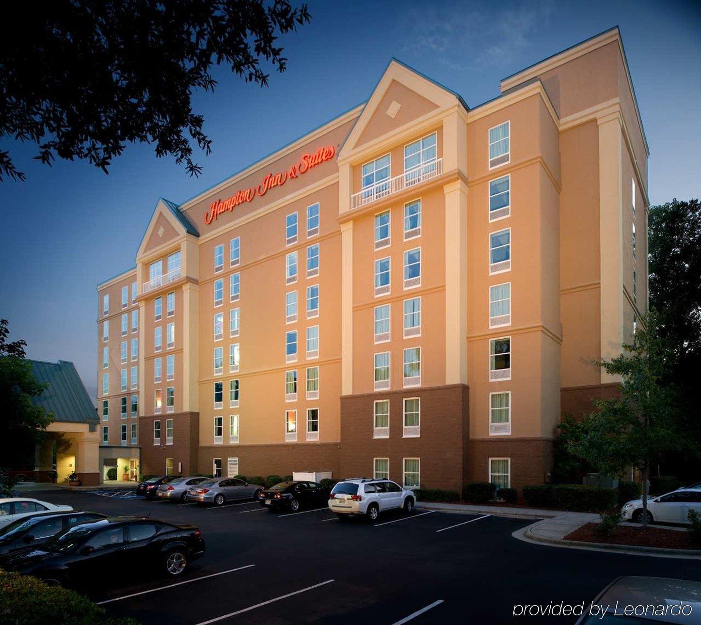 Hampton Inn & Suites Charlotte Arrowood Rd Exterior photo