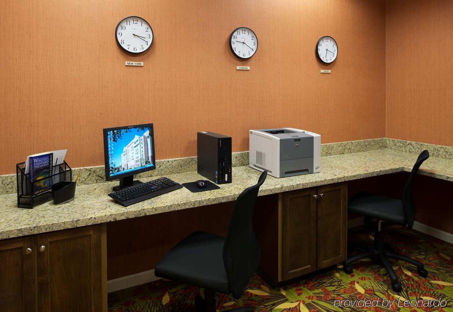 Hampton Inn & Suites Charlotte Arrowood Rd Facilities photo